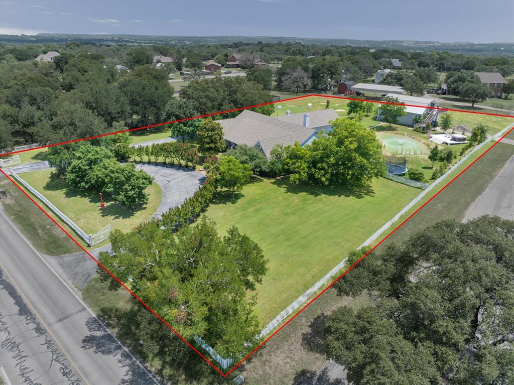 2717 Clear Lake Road Weatherford, TX 76087 - Photo 4 of 40 Almost 2 acres in Clear Lake addition on corner lot