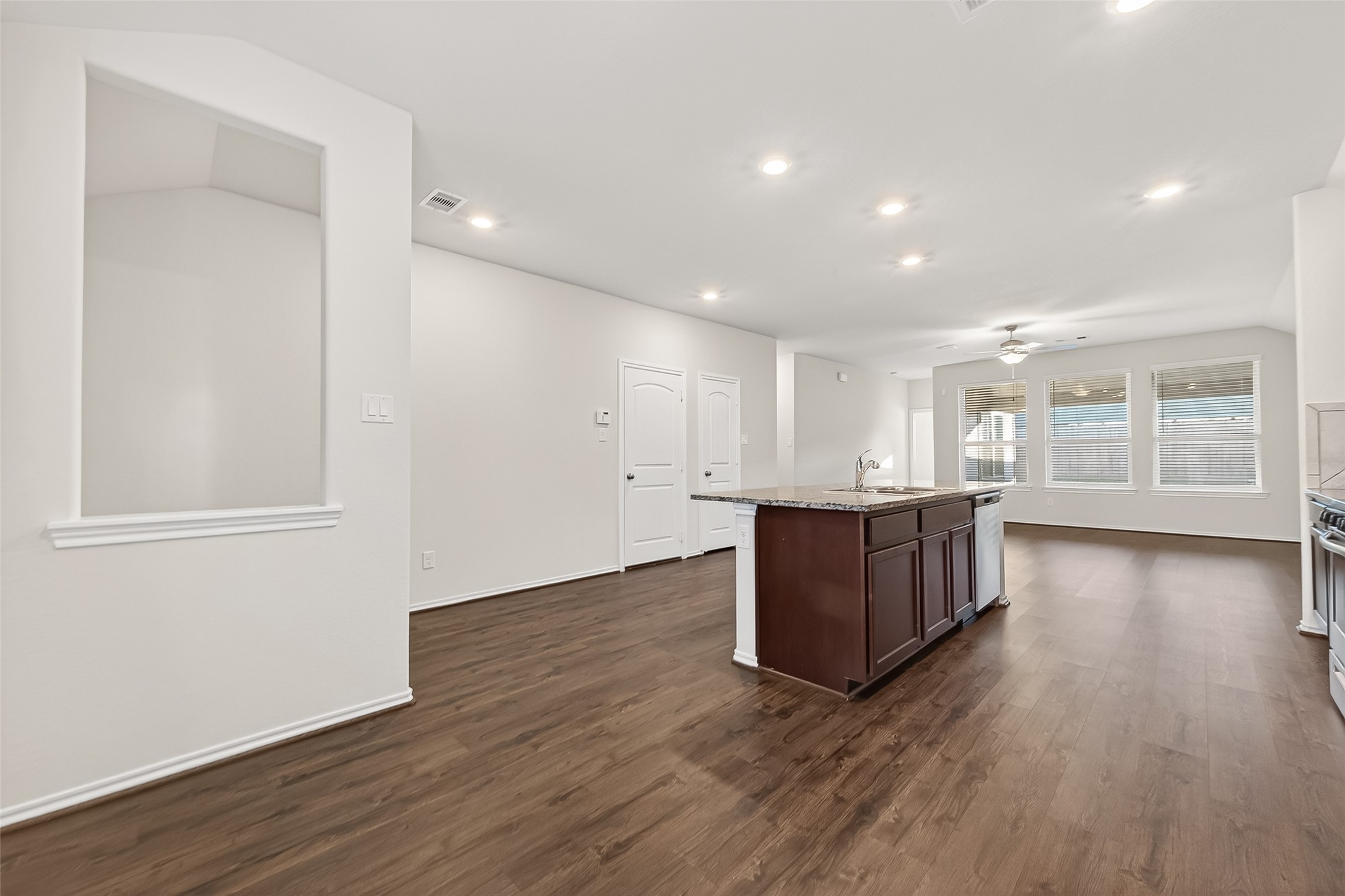 25911 Rustical Road Katy, TX 77493 - Photo 15 of 44