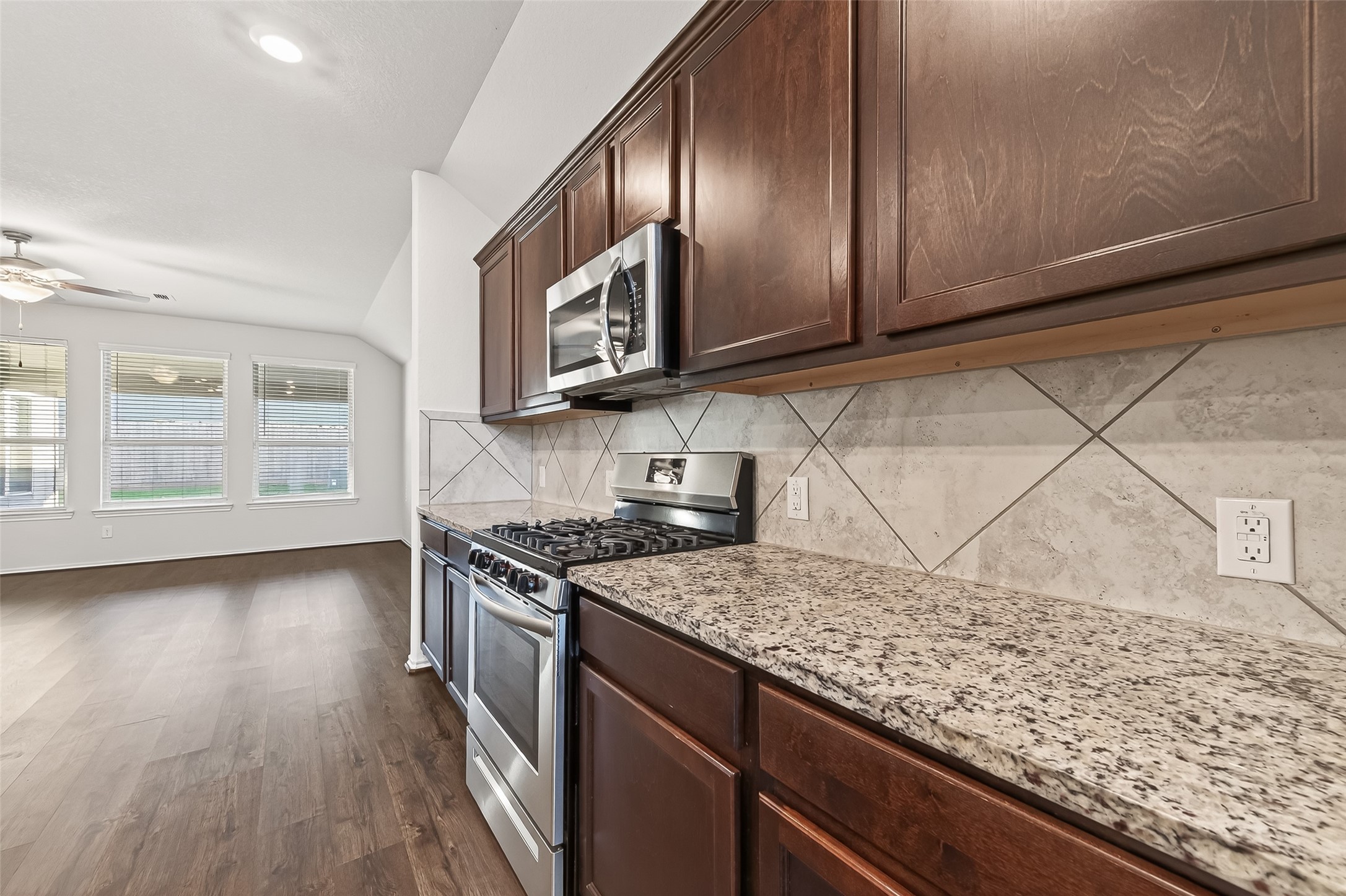 25911 Rustical Road Katy, TX 77493 - Photo 18 of 44