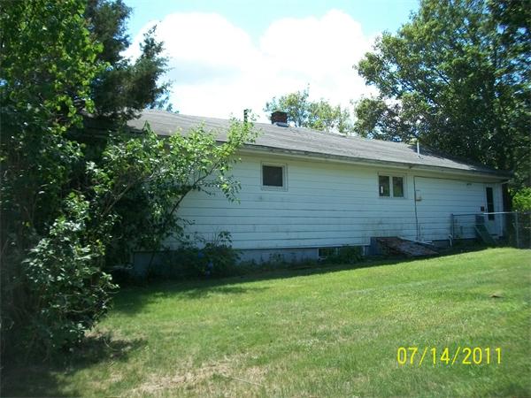 77 Nimitz Road Swansea, MA 02777 - Photo 3 of 3 Gallery Image 3
