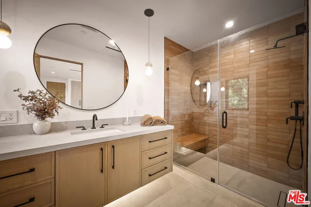 $48,000 | 3596 Woodhill Canyon Road, Studio City, CA 91604