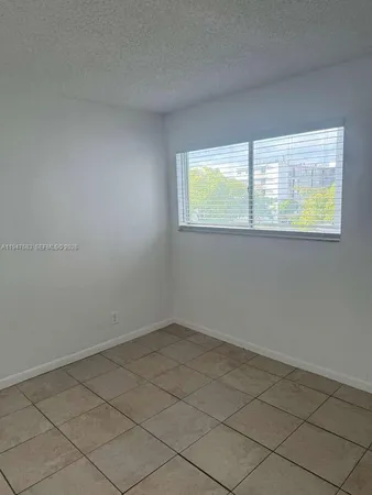 $1,995 | 8710 Sherman Circle North, Unit 304, Miramar, FL 33025