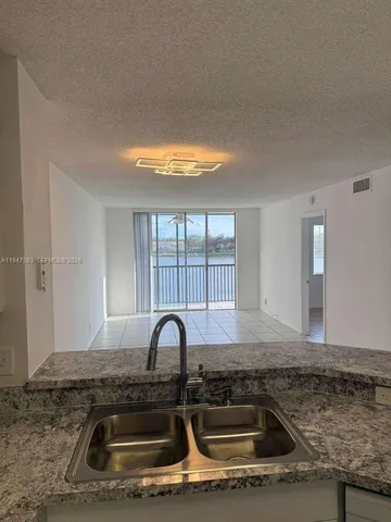 $2,100 | 8710 Sherman Circle North, Unit 304, Miramar, FL 33025