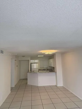 $1,995 | 8710 Sherman Circle North, Unit 304, Miramar, FL 33025
