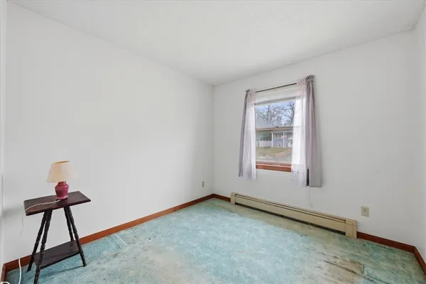 $435,000 | 7 Brookview Court, Westerly, RI 02891