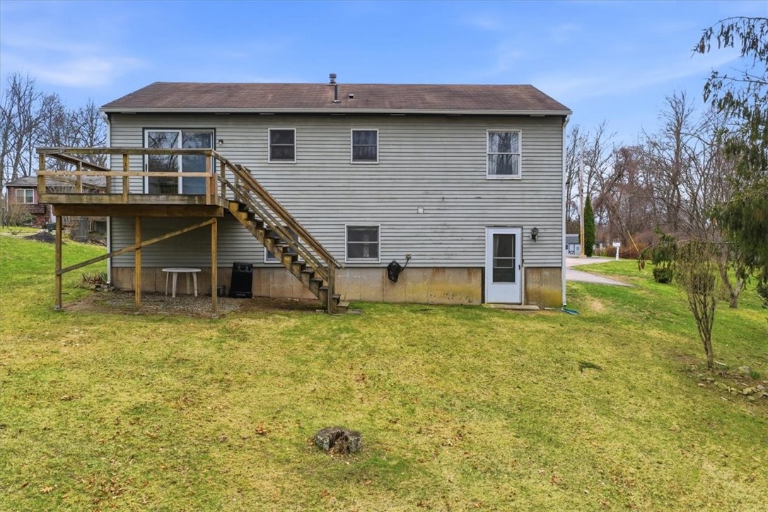 7 Brookview Court Westerly, RI 02891 - Photo 27 of 40