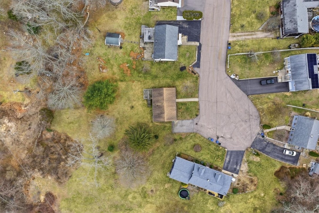 7 Brookview Court Westerly, RI 02891 - Photo 32 of 40