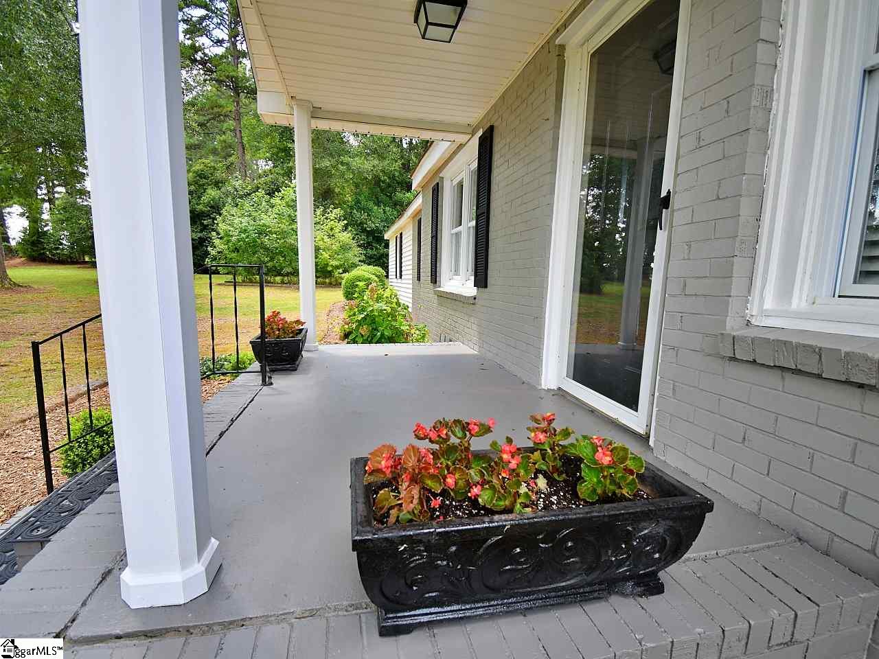 5274 Torrington Road Laurens, SC 29360 - Photo 7 of 35