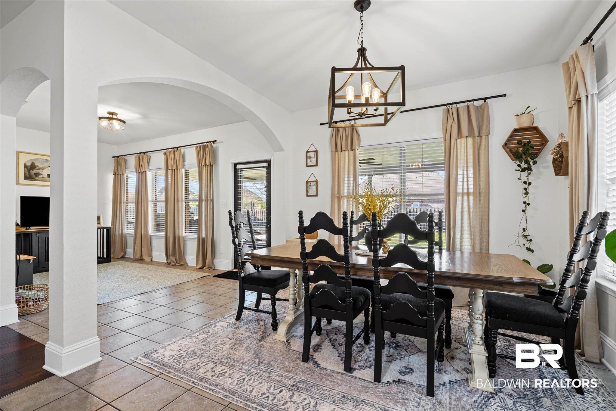11031 Garrett Road Daphne, AL 36526 - Photo 4 of 23