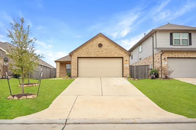 $234,975 | 23930 Steep Climb Drive, Hockley, TX 77447