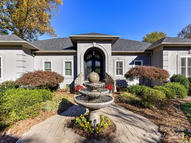 $1,250,000 | 21300 Carina Lane, Cornelius, NC 28031