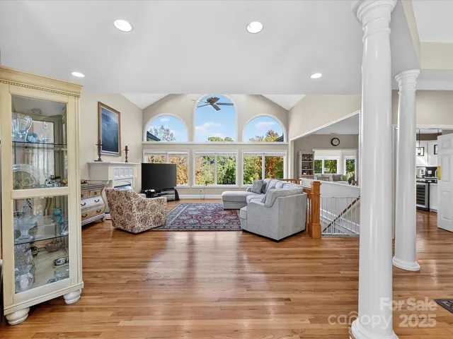 $1,250,000 | 21300 Carina Lane, Cornelius, NC 28031