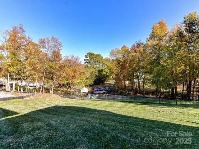 $1,250,000 | 21300 Carina Lane, Cornelius, NC 28031