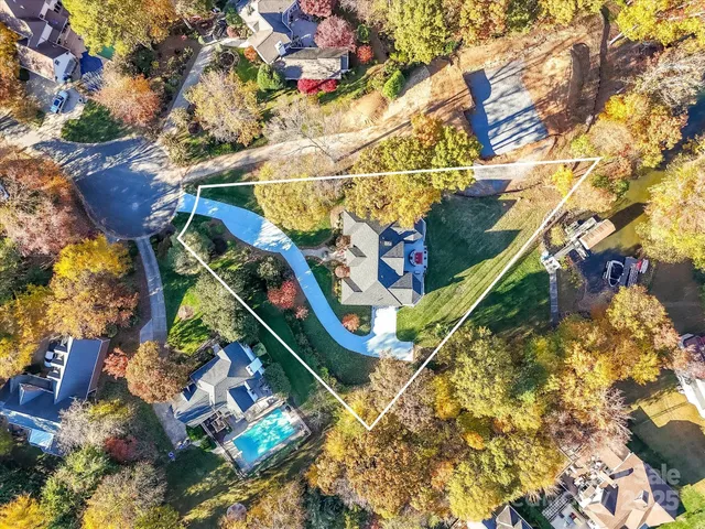 $1,250,000 | 21300 Carina Lane, Cornelius, NC 28031