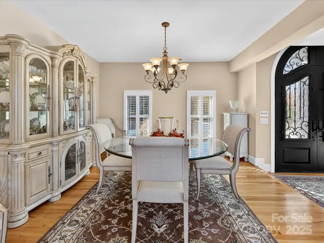 $1,250,000 | 21300 Carina Lane, Cornelius, NC 28031