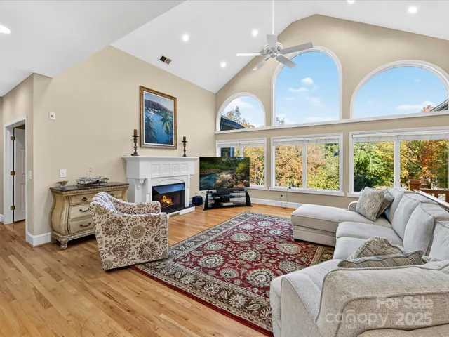 $1,250,000 | 21300 Carina Lane, Cornelius, NC 28031