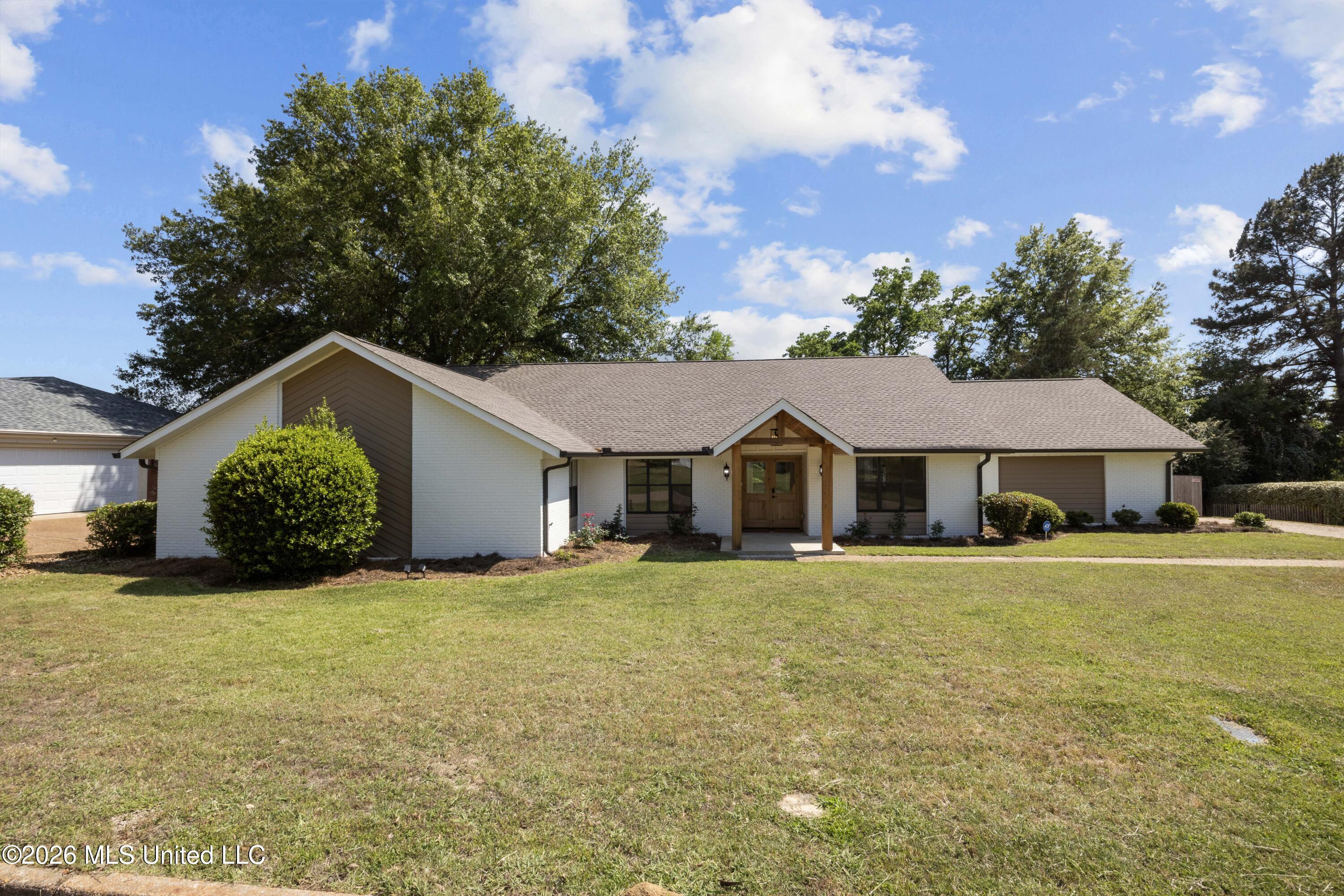 143 Rolling Meadows Drive Jackson, MS 39211 - Photo 2 of 42 EOSR9446
