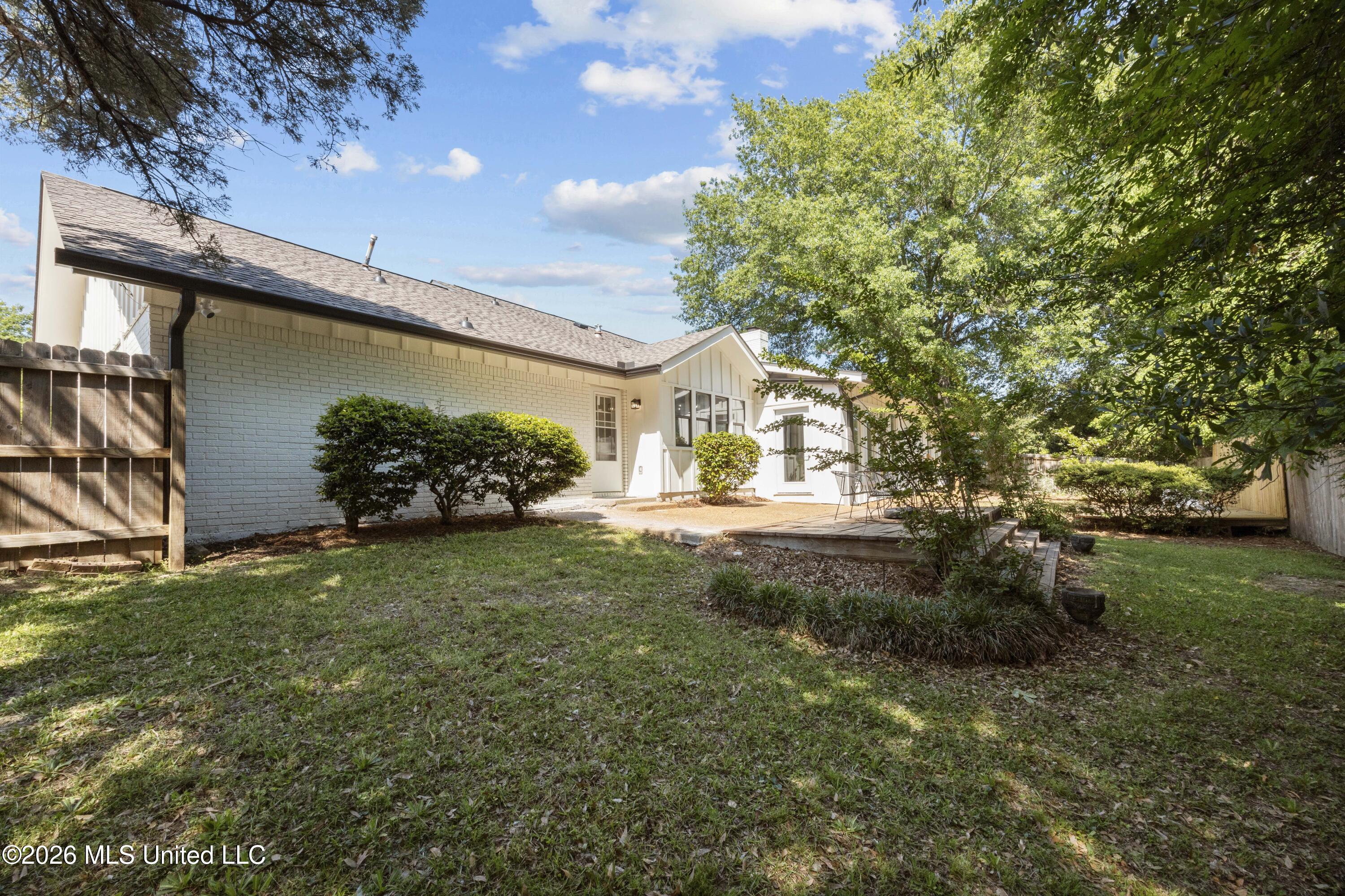 143 Rolling Meadows Drive Jackson, MS 39211 - Photo 6 of 42 EOSR9451