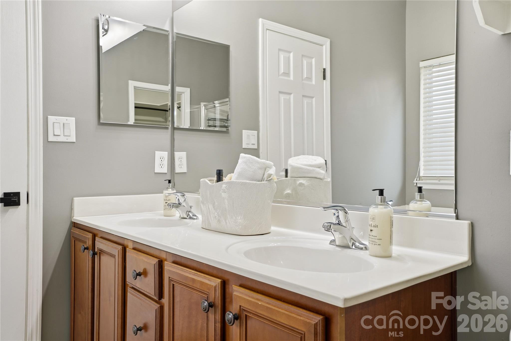 1016 Reigate Road Charlotte, NC 28262 - Photo 22 of 34 Gallery Image 22