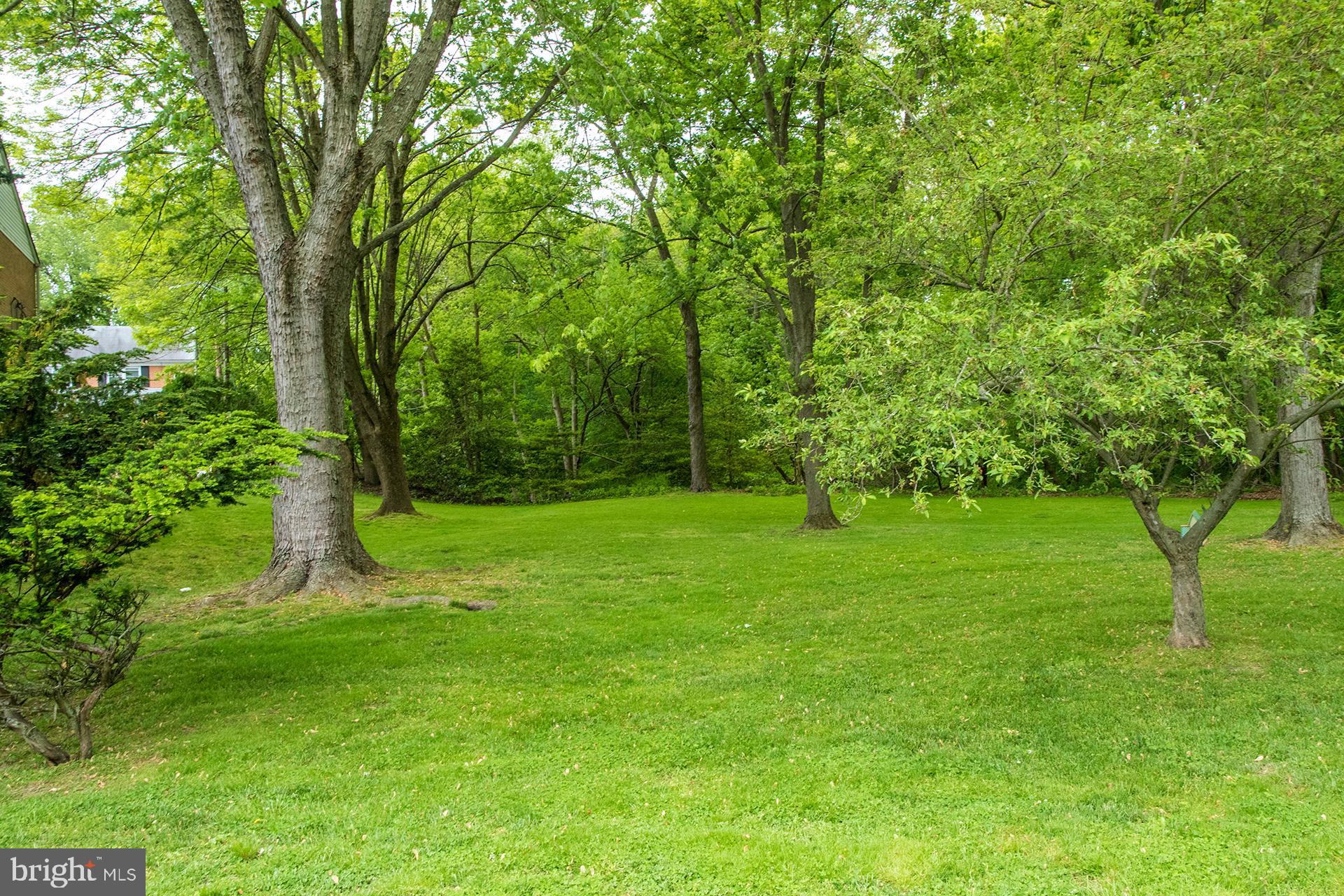 204 Warwick Road, Unit A Stratford, NJ 08084 - Photo 14 of 15