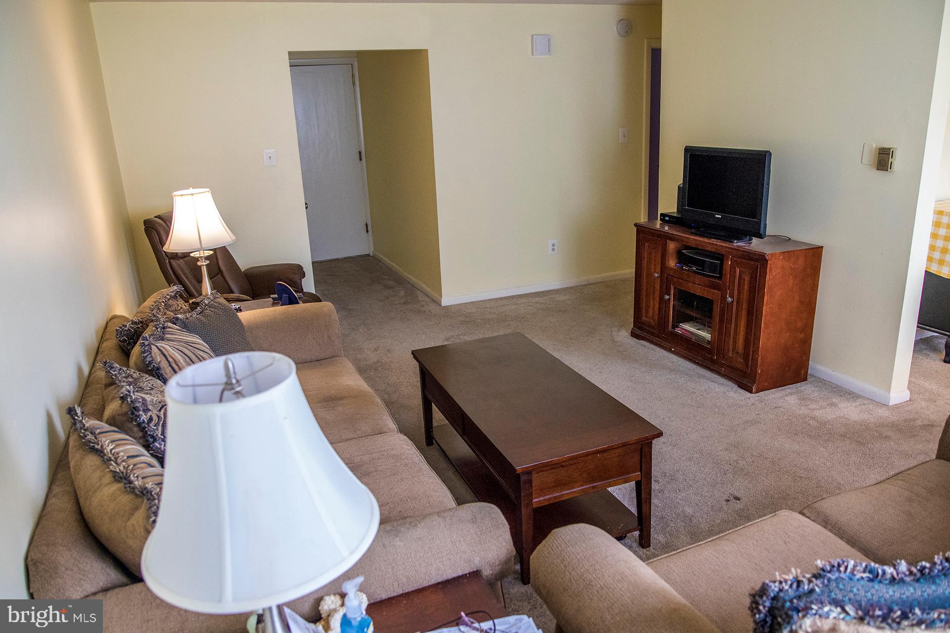 204 Warwick Road, Unit A Stratford, NJ 08084 - Photo 3 of 15