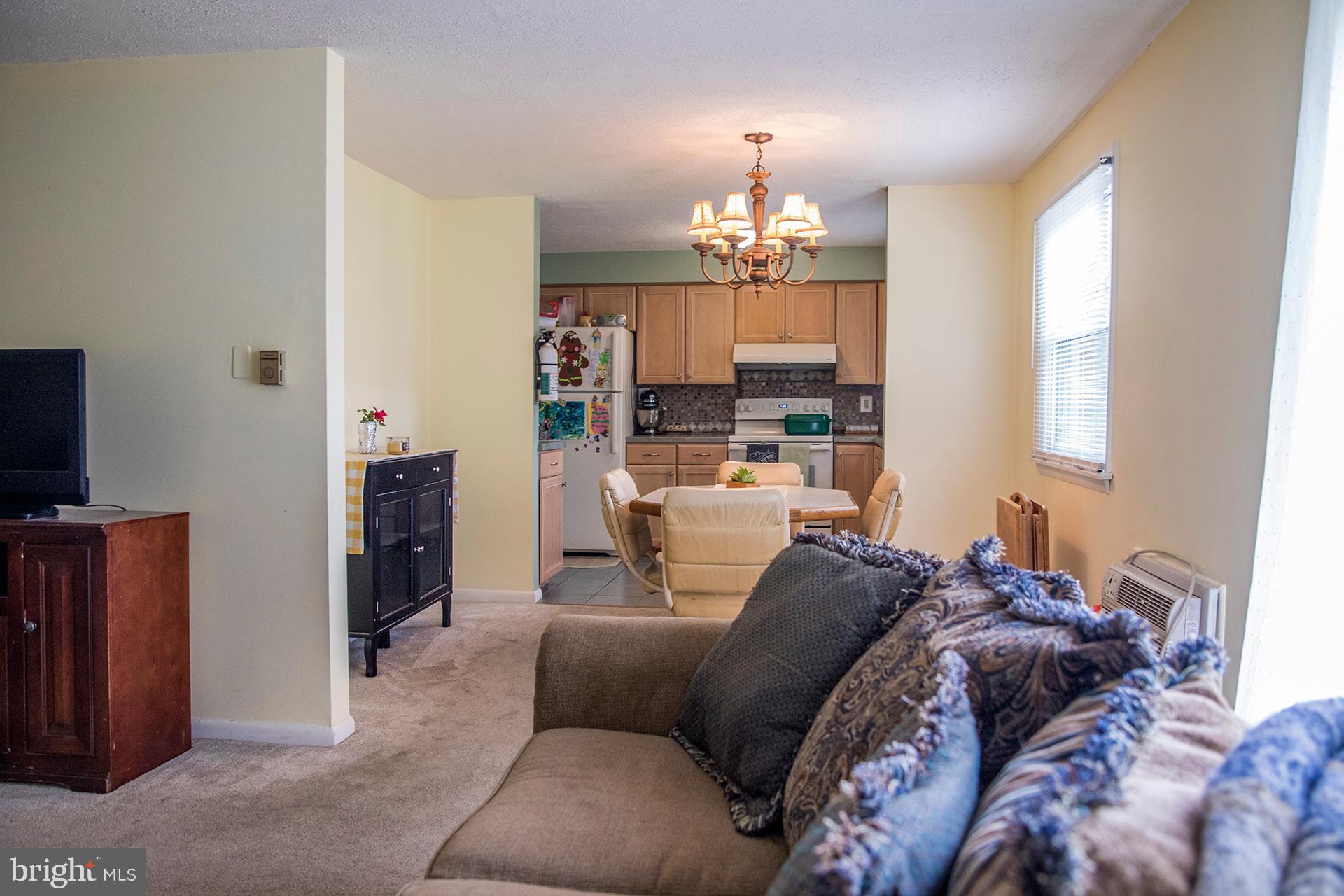 204 Warwick Road, Unit A Stratford, NJ 08084 - Photo 4 of 15