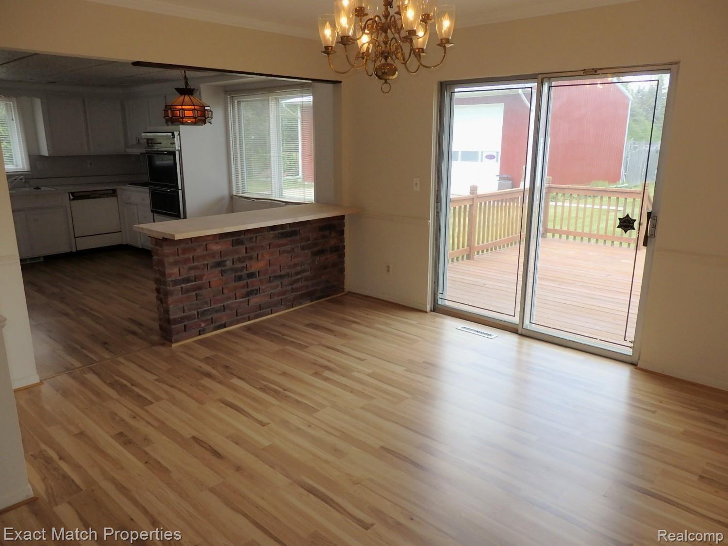 46130 Maben Road Canton, MI 48187 - Photo 23 of 43 Dining area opens to kitchen