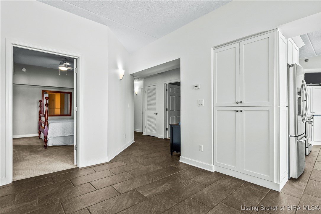 1 Riverpointe Plaza, Unit 603 #604 Jeffersonville, IN 47130 - Photo 20 of 55