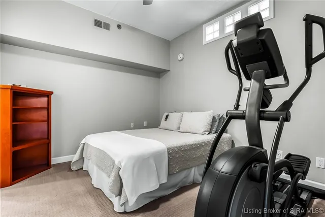 $650,000 | 1 Riverpointe Plaza, Unit 603 #604, Jeffersonville, IN 47130