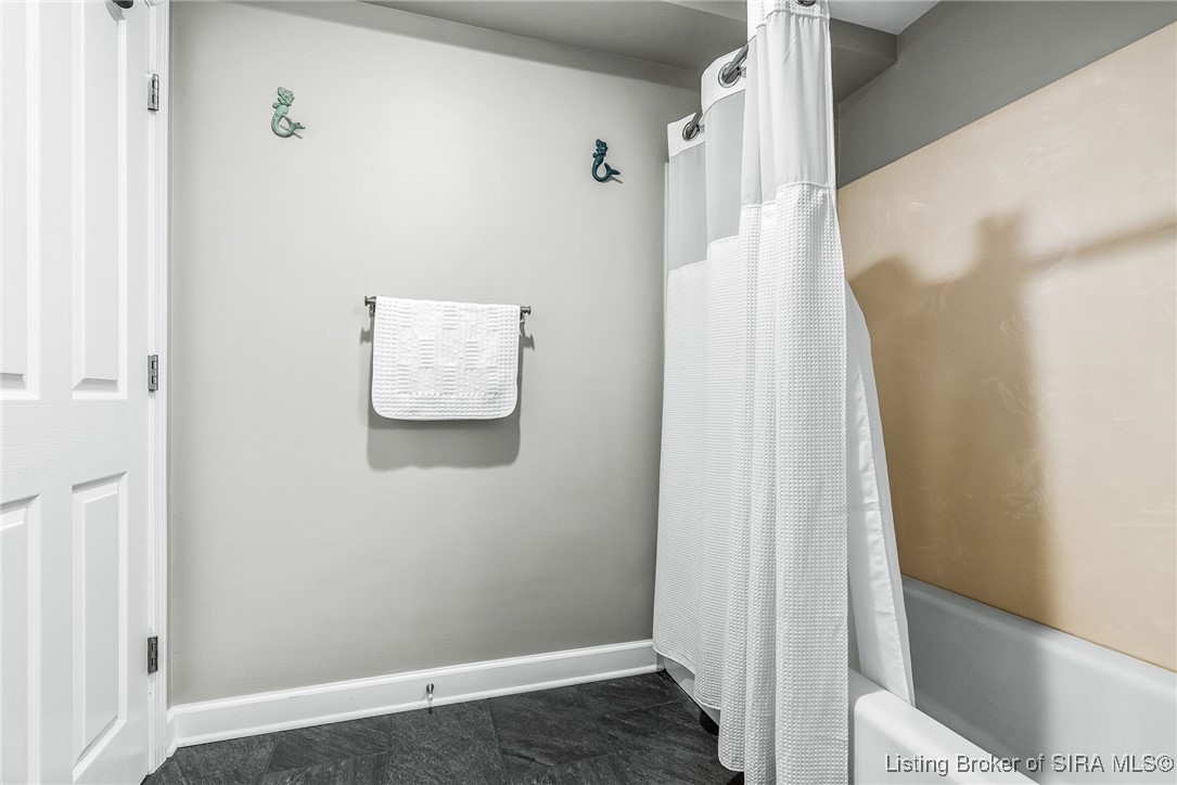 1 Riverpointe Plaza, Unit 603 #604 Jeffersonville, IN 47130 - Photo 35 of 55