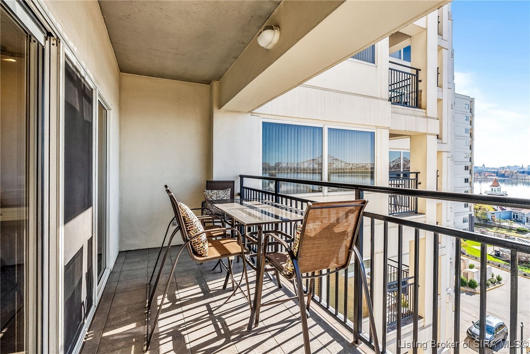 1 Riverpointe Plaza, Unit 603 #604 Jeffersonville, IN 47130 - Photo 40 of 55