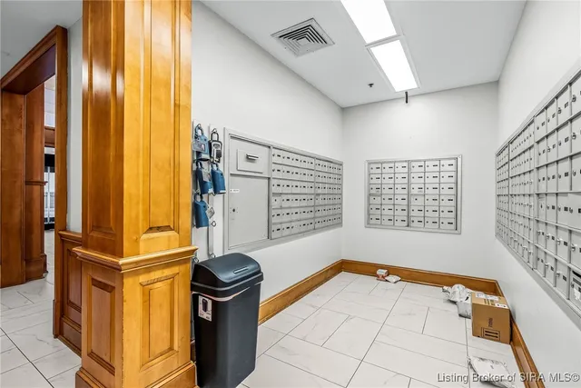 $650,000 | 1 Riverpointe Plaza, Unit 603 #604, Jeffersonville, IN 47130