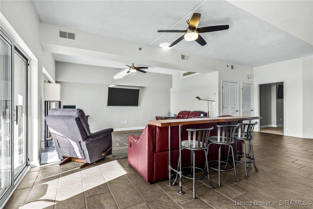 1 Riverpointe Plaza, Unit 603 #604 Jeffersonville, IN 47130 - Photo 9 of 55