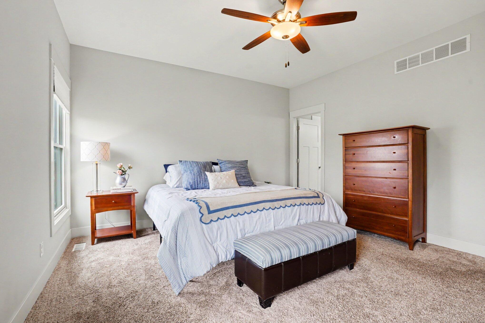 4001 Fox Woods Road St. Joseph, MI 49085 - Photo 15 of 42 014_file_8447