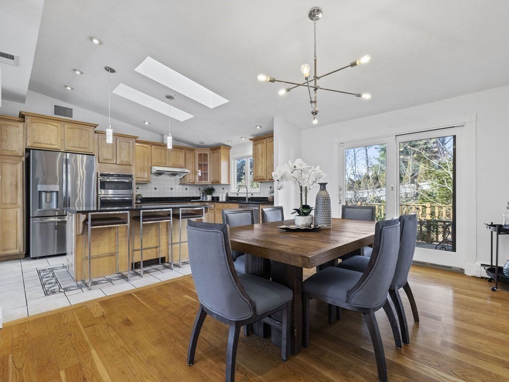 7 Asheville Road Brookline, MA 02467 - Photo 6 of 22