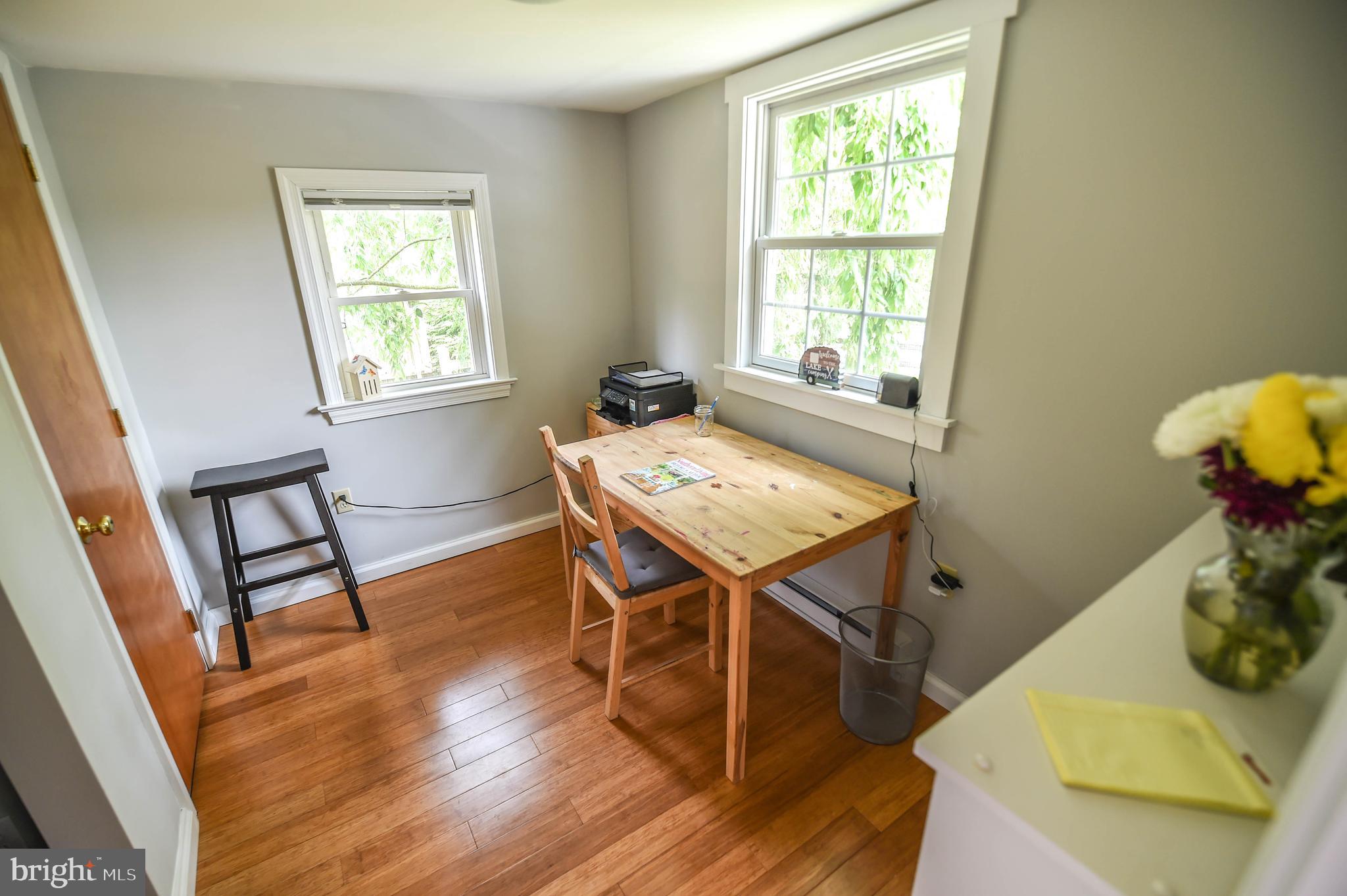 1186 Park Road Elverson, PA 19520 - Photo 17 of 24 Office/craft room