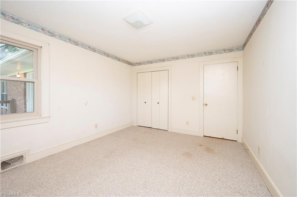 3637 Whitaker Road Boonville, NC 27011 - Photo 16 of 35 Gallery Image 16
