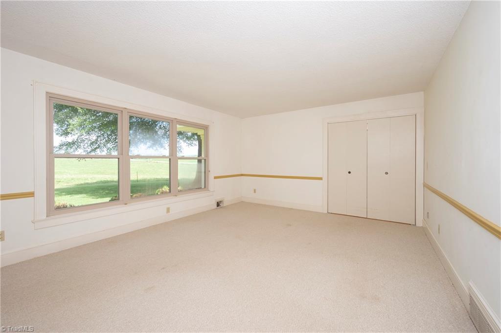 3637 Whitaker Road Boonville, NC 27011 - Photo 5 of 35 Gallery Image 5