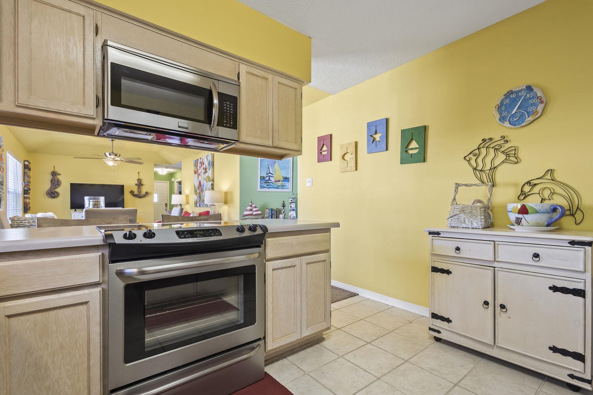 7946 Audubon Drive Foley, AL 36535 - Photo 12 of 25 Kitchen