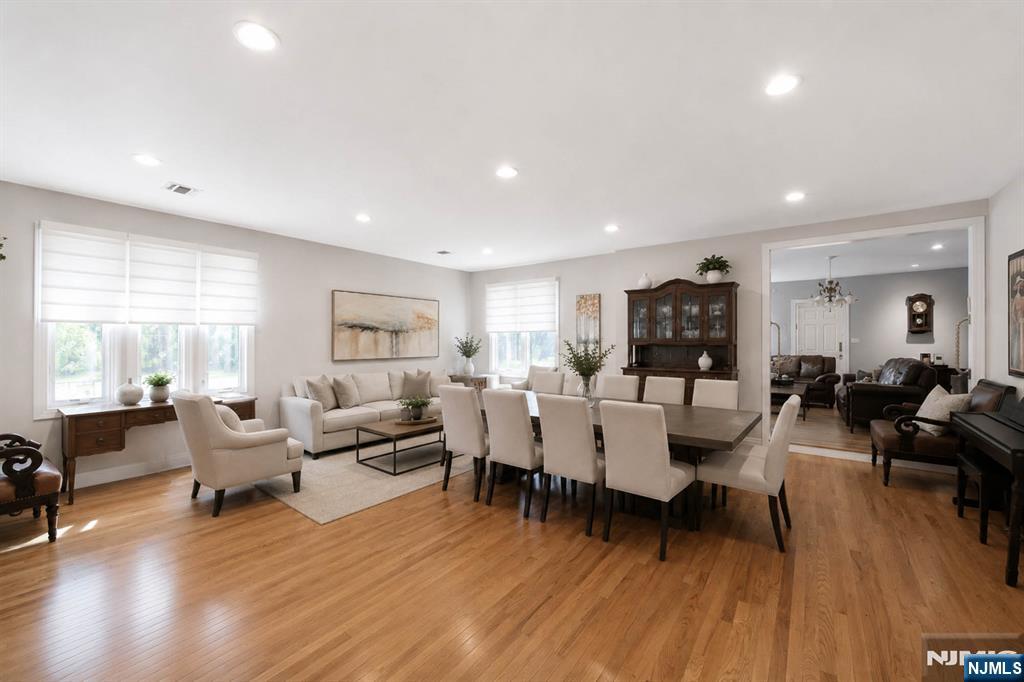 290 Dunkerhook Road Paramus, NJ 07652 - Photo 44 of 50