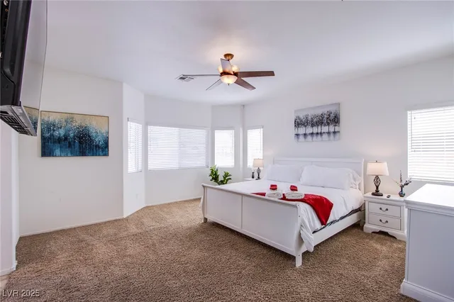 $2,300 | 29 Blue Sunrise Avenue, North Las Vegas, NV 89031