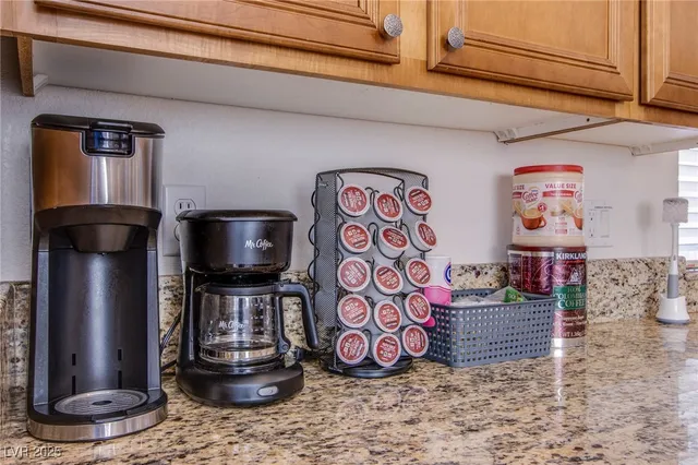 $2,300 | 29 Blue Sunrise Avenue, North Las Vegas, NV 89031