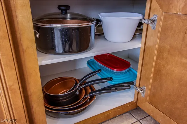 $2,300 | 29 Blue Sunrise Avenue, North Las Vegas, NV 89031