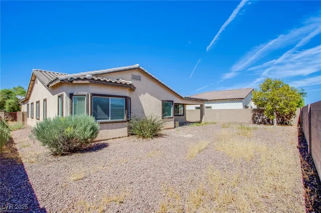 $2,300 | 29 Blue Sunrise Avenue, North Las Vegas, NV 89031