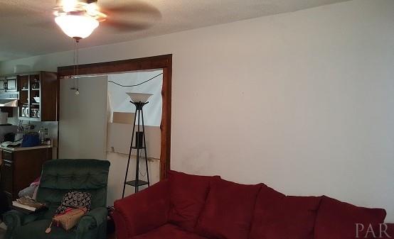 331 Gibbs Road Pensacola, FL 32507 - Photo 7 of 34