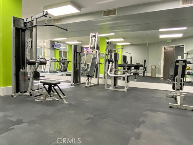 1106 Scholarship Irvine, CA 92612 - Photo 16 of 30 Amazing Association Gym