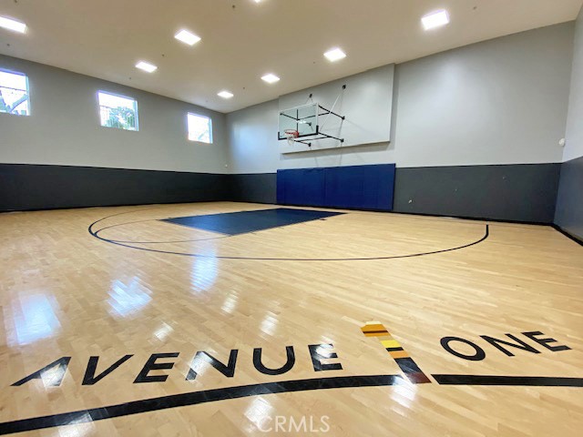 1106 Scholarship Irvine, CA 92612 - Photo 17 of 30 Indoor Basketball Court