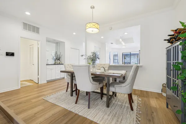 $2,375 | 2201 Lakeway Boulevard, Unit 10, Lakeway, TX 78734