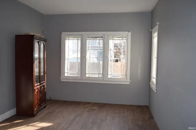 709 South Kentucky Avenue, Evansville, IN 47713