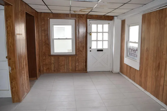 709 South Kentucky Avenue, Evansville, IN 47713